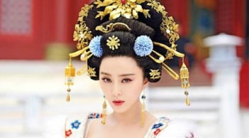 3 nữ hoàng, hoàng hậu 'trác táng' và bí ẩn nhất lịch sử nhân loại là những ai?