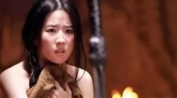 Giải mã chuyện tế nhị của binh sĩ thời xưa: Cách họ 'giải tỏa' khiến hậu thế ngỡ ngàng