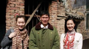 Người giàu không đến ba nơi, người nghèo tránh hai người: Bài học thấm thía từ câu nói xưa