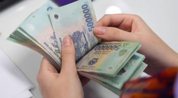 Đóng BHXH đủ 28 năm, là nữ giới sinh năm 1977 có được nghỉ hưu sớm?