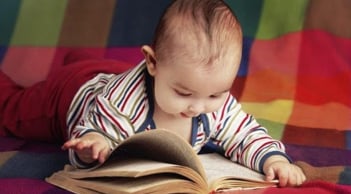 Trẻ sơ sinh có 4 đặc điểm này chứng tỏ IQ cao, càng lớn càng thông minh, sáng dạ