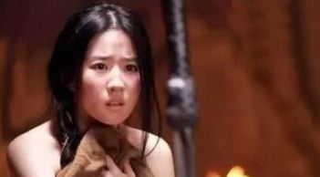 Bất ngờ cách binh sĩ thời xưa giải quyết nhu cầu sinh lý – Ai nghe cũng phải đỏ mặt