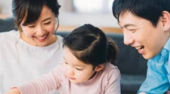 Trẻ có EQ vượt trội thường nói câu này – Cha mẹ đừng bỏ lỡ giai đoạn phát triển vàng