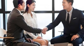 Bị từ chối khi mời ai đó đi ăn tối? Đây là cách ứng xử thông minh của người có EQ cao!