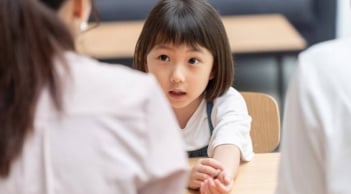 Khi nằm trên giường bệnh mới thấm: cả đời chỉ có 3 người thực sự thân thiết với bạn