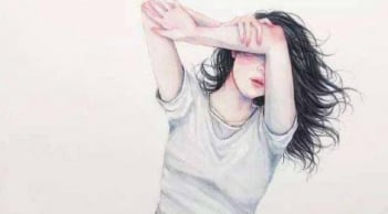 Tại sao nhiều phụ nữ không sở hữu ngoại hình xinh đẹp vẫn có thể làm đàn ông ‘mê như điếu đổ’?
