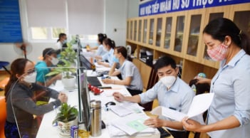 Nghỉ hưu trước tuổi: 5 nhóm đối tượng được nhận trợ cấp đặc biệt tới 5 tháng lương