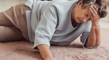 Cách sơ cứu người bị đột quỵ đúng cách: 2 sai lầm nguy hiểm nhiều người vẫn mắc phải