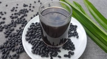 Đỗ đen vừa mát vừa lành nhưng 5 người này ăn cực hại, càng ăn càng sinh bệnh