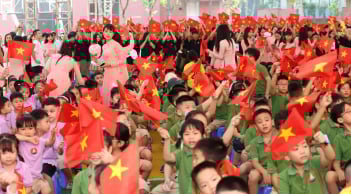 Lễ khai giảng “chưa từng có” trong lịch sử giáo dục Việt Nam: Cả nước cùng chung một nhịp