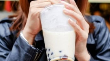 5 mẹo uống trà sữa thoải mái mà không lo béo bụng, tăng cân