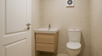 Đóng hay mở cửa nhà vệ sinh khi không dùng? Quyết định tưởng nhỏ nhưng ảnh hưởng lớn
