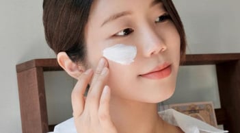 3 thói quen thường gặp khiến làn da ngày càng xuống cấp
