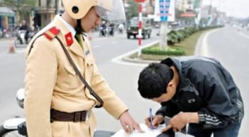 Từ 1/9/2025: Quy định mới khi ra đường, người điều khiển phương tiện cần nhớ kẻo bị phạt nặng