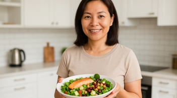 Ăn 5 thực phẩm này mỗi ngày, phụ nữ trung niên giữ eo thon, nói không với “bụng bia”