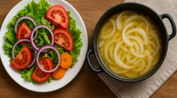 Bất ngờ với sự khác biệt giữa hành tây trắng và hành tây tím: Chọn sai, món ăn sẽ mất ngon