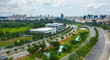 Dân trong nghề tiết lộ 6 loại nhà mua xong dễ rớt giá, khó bán