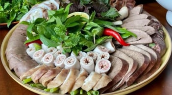 Thả thứ này vào luộc lòng: Lòng trắng tinh giòn sần sật, không lo bị dai đắng