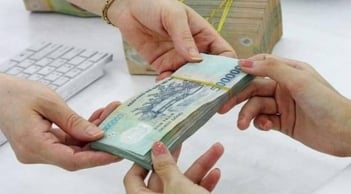 Tin vui cho công chức: Đến năm 2030, lương tối thiểu sẽ ngang bằng mức cao nhất của doanh nghiệp