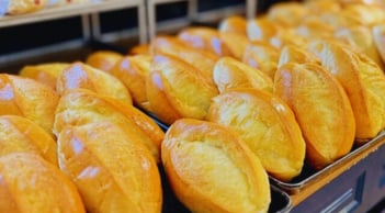 Ăn bánh mì cực hại với 5 nhóm người này