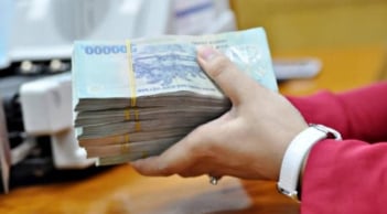 Thu nhập 15 triệu/tháng có phải nộp thuế? Cập nhật mới nhất 2025