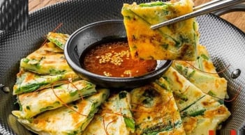 Rán trứng chỉ bỏ hành là dại: Học theo người Nhật thả thứ này vào vừa lạ miệng, vừa phòng K hiệu quả