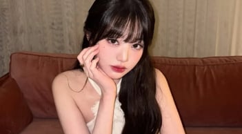 Gợi ý cách phối màu son hợp với từng kiểu trang phục dễ dàng tạo nên diện mạo vừa thanh lịch vừa nổi bật