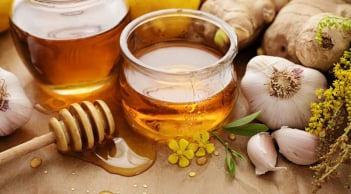 Phương pháp giảm cân bằng nước mật ong: Dễ dàng thon gọn như tia chop