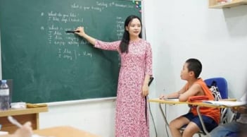 Từ năm 2026, giáo viên muốn dạy thêm phải có sự chấp thuận của Hiệu trưởng
