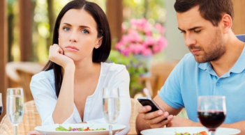 5 thói quen vô tình có thể “giết chết” tình yêu của bạn
