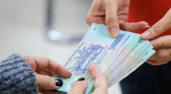 Đề xuất tăng tuổi nghỉ hưu và nâng lương: Hướng tới mức sống đủ nuôi 2 con