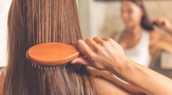 5 loại nguyên liệu quen thuộc giúp tóc mọc nhanh, dài và khỏe hơn