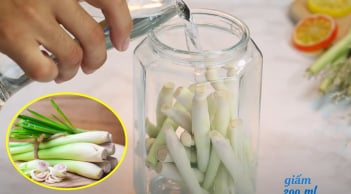 Ngâm sả với giấm, thu được loại nước đặc biệt có công dụng tuyệt vời