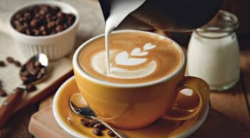 3 loại đồ uống ‘ăn mòn’ canxi trong xương, người Việt uống hằng ngày mà không biết