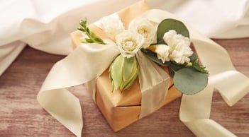 2 thứ không nên đem tặng người khác, không phải keo kiệt hay mê tín mà kinh nghiệm quý giá