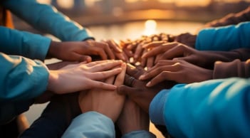 Kết giao với 3 người này cuộc đời bạn sẽ sang trang, không giàu cũng phú