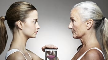 Phụ nữ “lão hóa chậm” thường có 5 điểm này, nếu có nhiều hơn 2 thì bạn thật đáng chúc mừng bạn