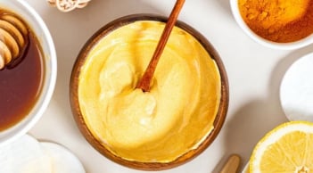 Cách ăn sữa chua với tinh bột nghệ giúp giảm cân, đẹp da