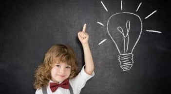 7 dấu hiệu trẻ có IQ vượt trội: Cha mẹ thường không nhận ra cho đến khi quá muộn