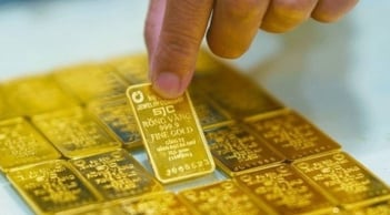 Giá vàng hôm nay 2/11/2025: Giảm sốc 4 triệu đồng/lượng, dân lướt sóng ôm thua lỗ