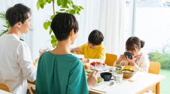 3 loại bữa sáng âm thầm 'làm hại' não bộ trẻ em, nhiều gia đình vẫn thường xuyên cho con ăn