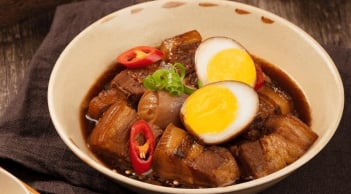 Cách nấu thịt kho trứng ngon cực phẩm