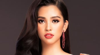 Tiểu Vy lộ đôi chân bầm tím khiến fan lo lắng