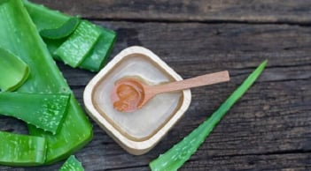 Gel lô hội có tác dụng tốt với loại da nào?