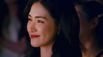 Hòa Minzy bật khóc thừa nhận cô đơn