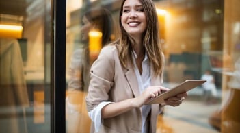 Phụ nữ có 5 thái độ sống này, sẽ có cuộc sống thăng hoa mỗi ngày