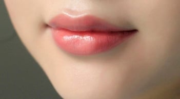 4 mẹo  chăm sóc môi bằng các nguyên liệu tự nhiên tại nhà