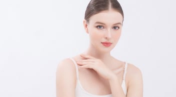 4 thói quen dễ làm da nhăn nheo mà ít ai biết đến