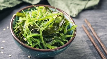 Ăn 6 loại rau này hàng ngày bổ sung canxi nhiều hơn cả uống sữa