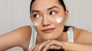 3 cách đơn giản giúp dưỡng ẩm làn da mùa hanh khô